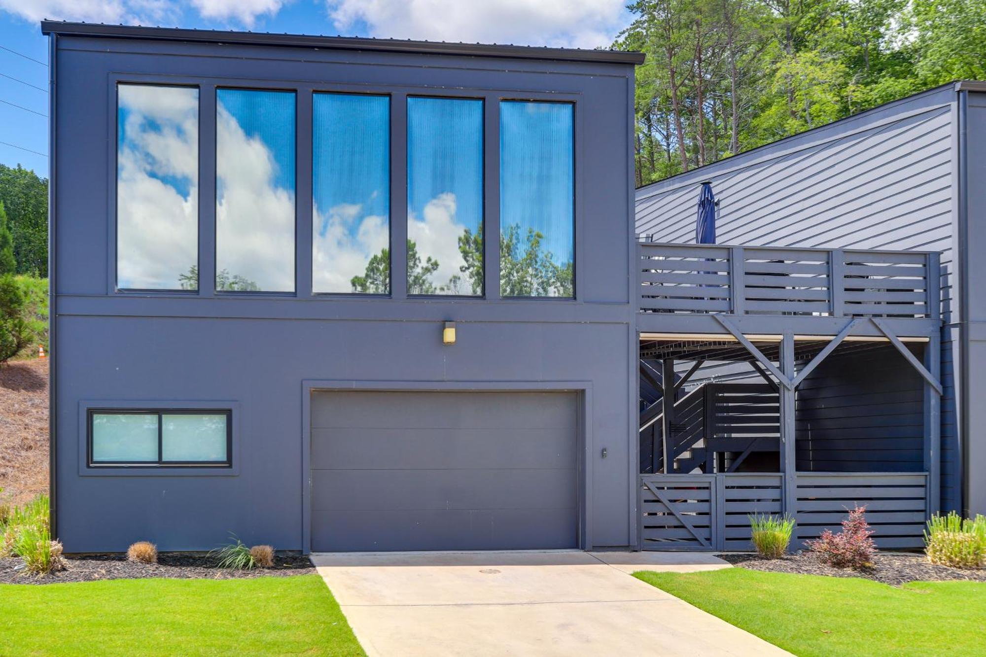 Modern And Luxe Lake Arrowhead Villa Near Marina! แคนตัน ภายนอก รูปภาพ